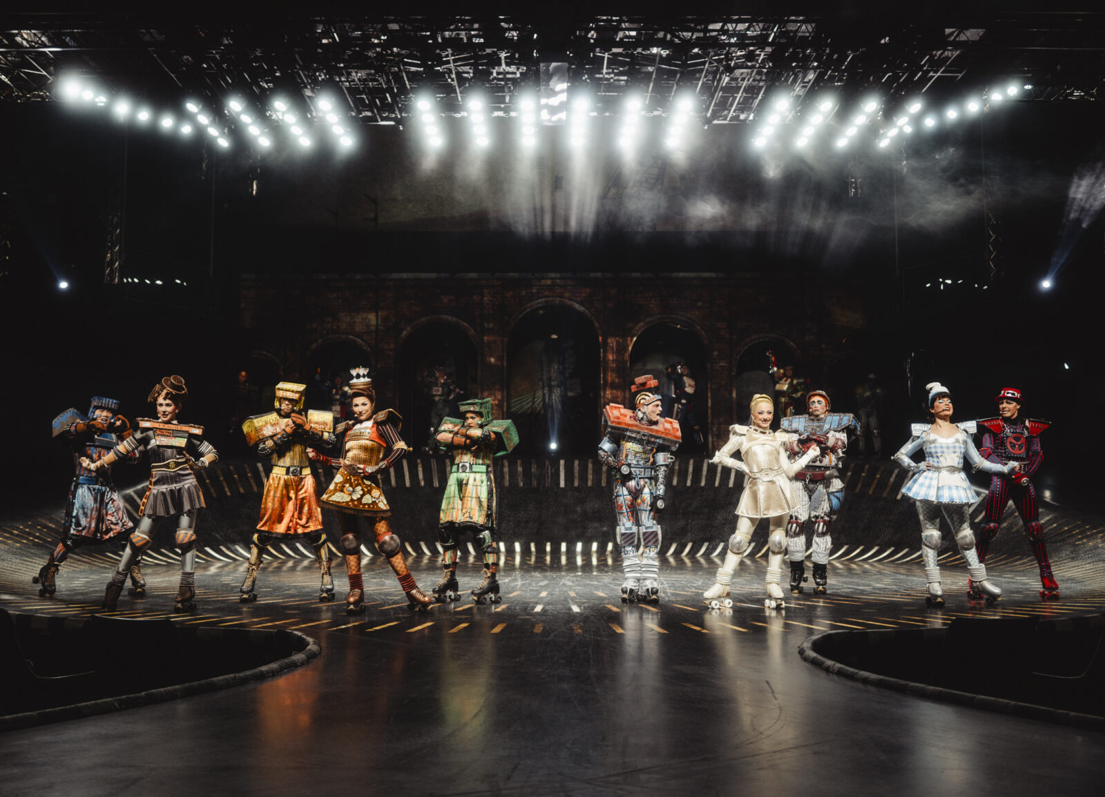 Edwin Cheng (Rocky 1), Farah Liss (Carrie), Samuel Lawson (Rocky 2), Molly Mc Guire (Belle), Ruby Pondayi-Hall (Rocky 3), James Aymon (Flat Top), Sophie-Rose Middleton (Pearl), Léon Ohrling (Dustin), Rosalia Moralis (Dinah), Daniel Ellison (Caboose) © Joshua A. Hoffmann