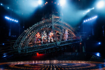 Ensemble vor dem Rennen (Cast 2024/25) © STARLIGHT EXPRESS/Joshua A. Hoffmann