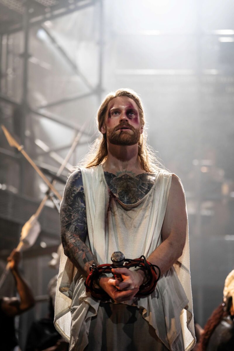 Sam Ryder (Jesus) &copy; Johan Persson