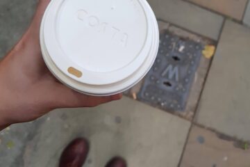 Ein Kaffee vor der Show muss einfach sein!