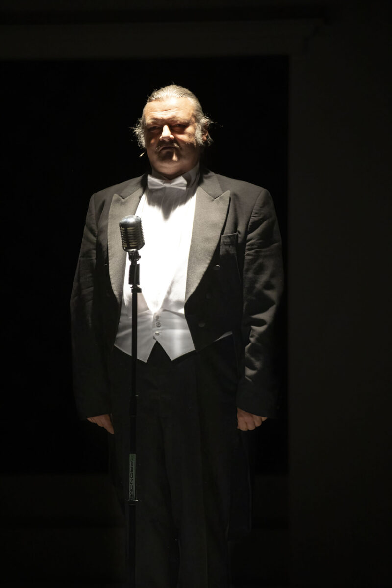 Spatz und Engel, Landestheater Oberpfalz © Daniel Werner