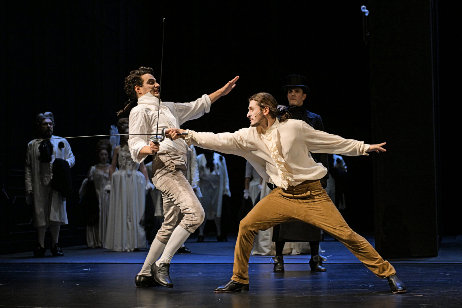 v. l. Sebastian Seitz (Danceny), Samuel Franco (Valmont), Jan Henning Kraus (Adjutant). © Andreas J. Etter