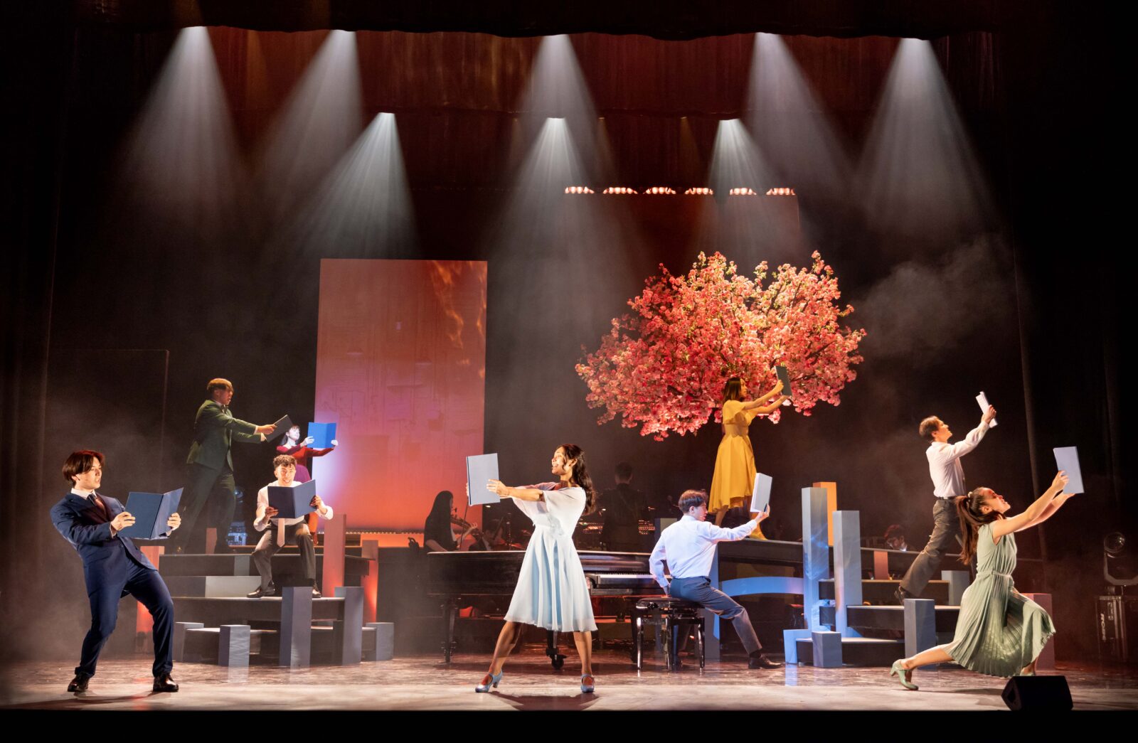 Ensemble &copy; Mark Senior
