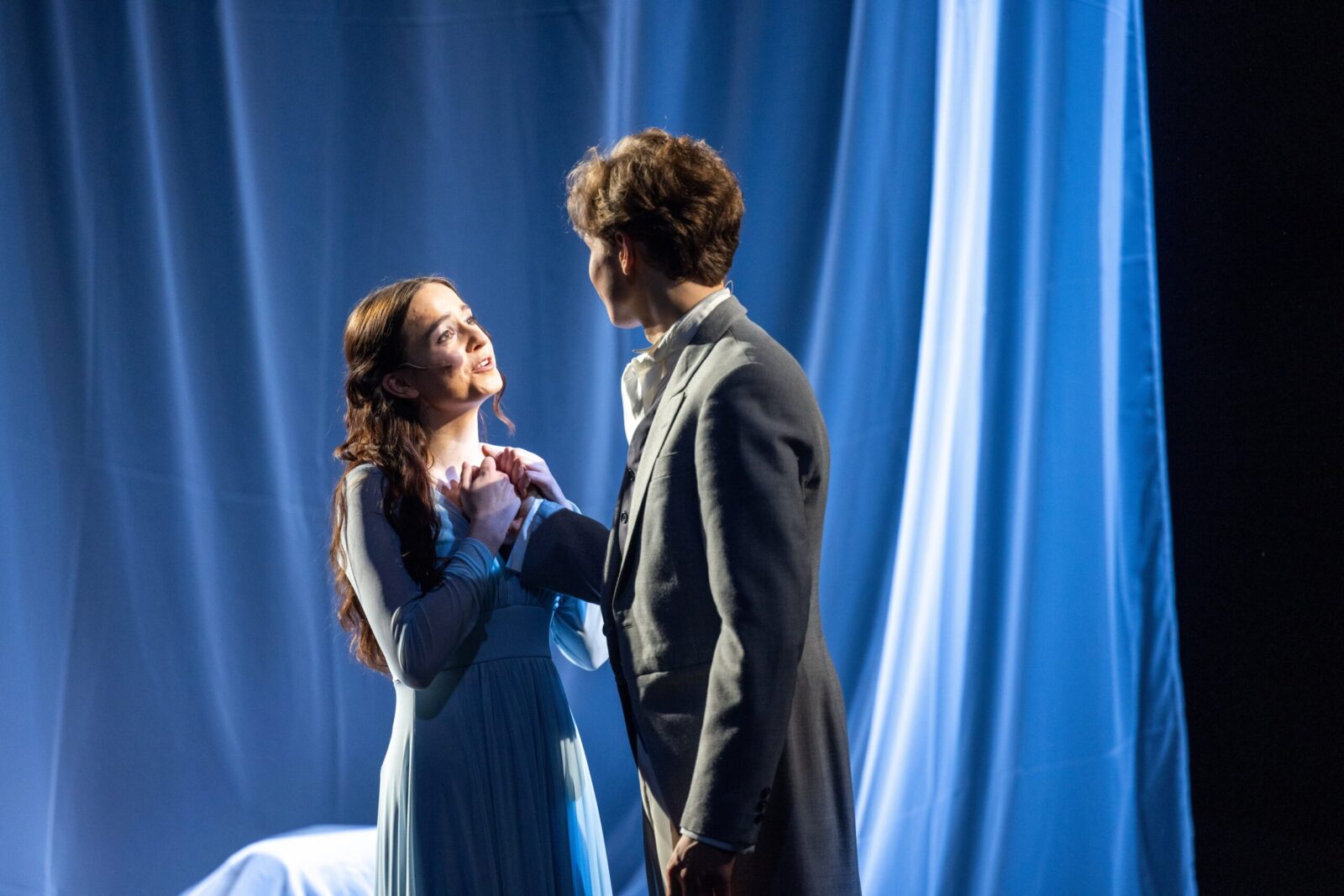 Pia Naegeli (Valentine), Anton von Mansberg (Albert) &copy; t&w / Andreas Tamme