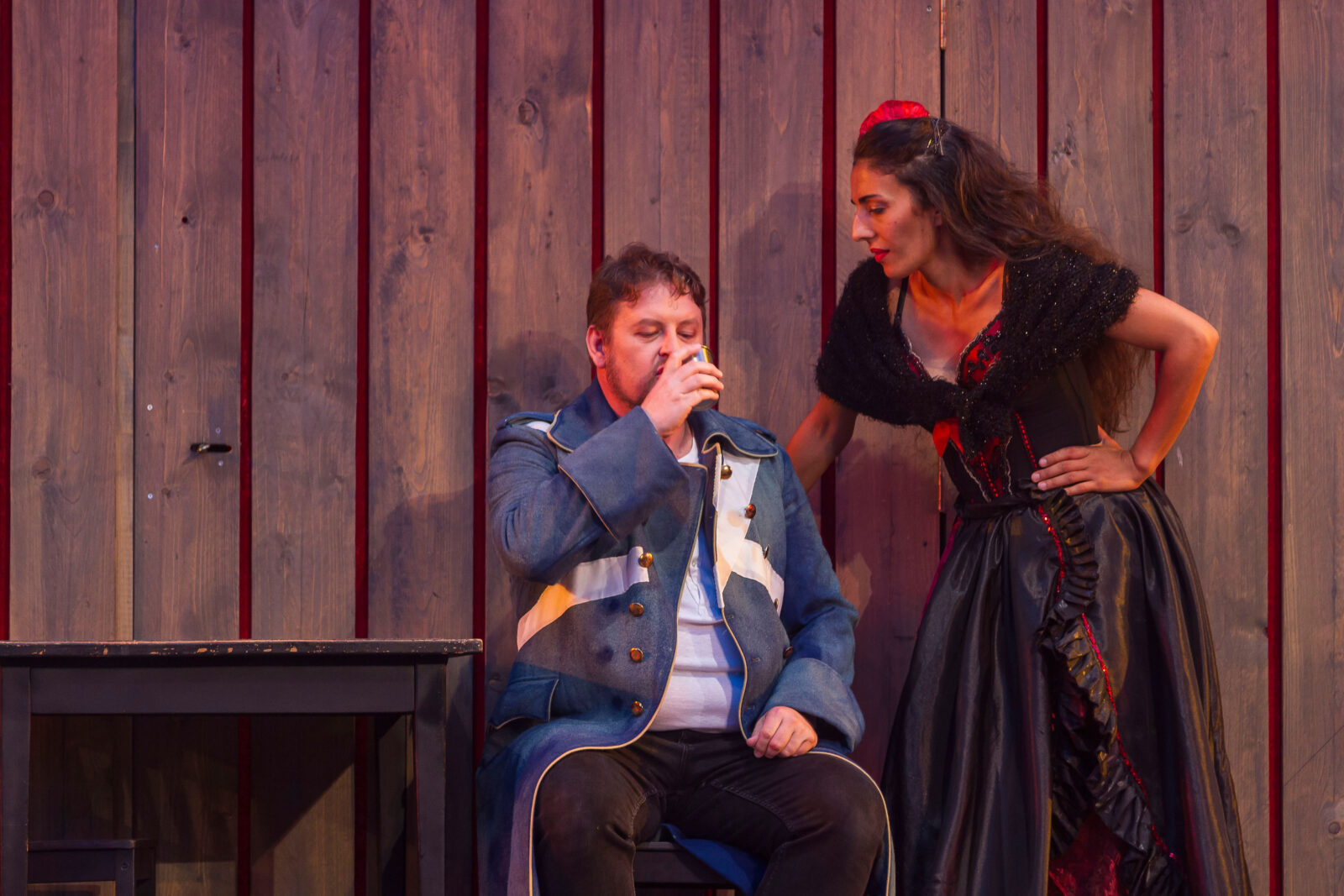 Sven Wagenhöfer (Seargant Garcia), Sharon Isabelle Rupa (Inez) &copy; Emília Horpácsi