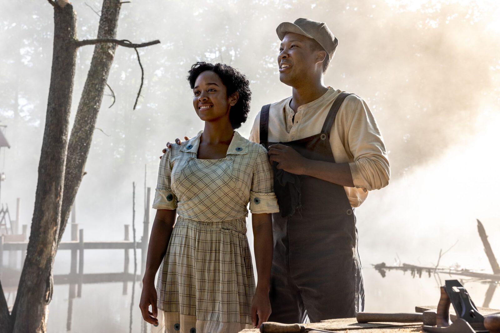 H.E.R. (Squeak) & Corey Hawkins (Harpo) © 2023 Warner Bros. Entertainment Inc. All Rights Reserved.