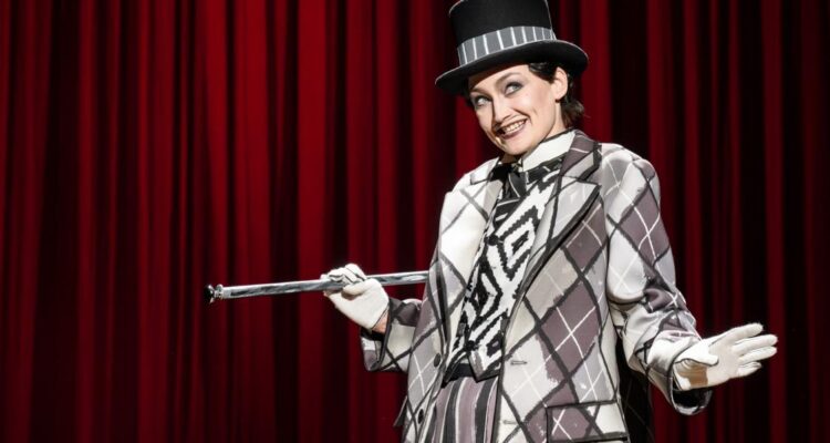 Annemarie Brüntjen (Macheath) © Christian Kleiner
