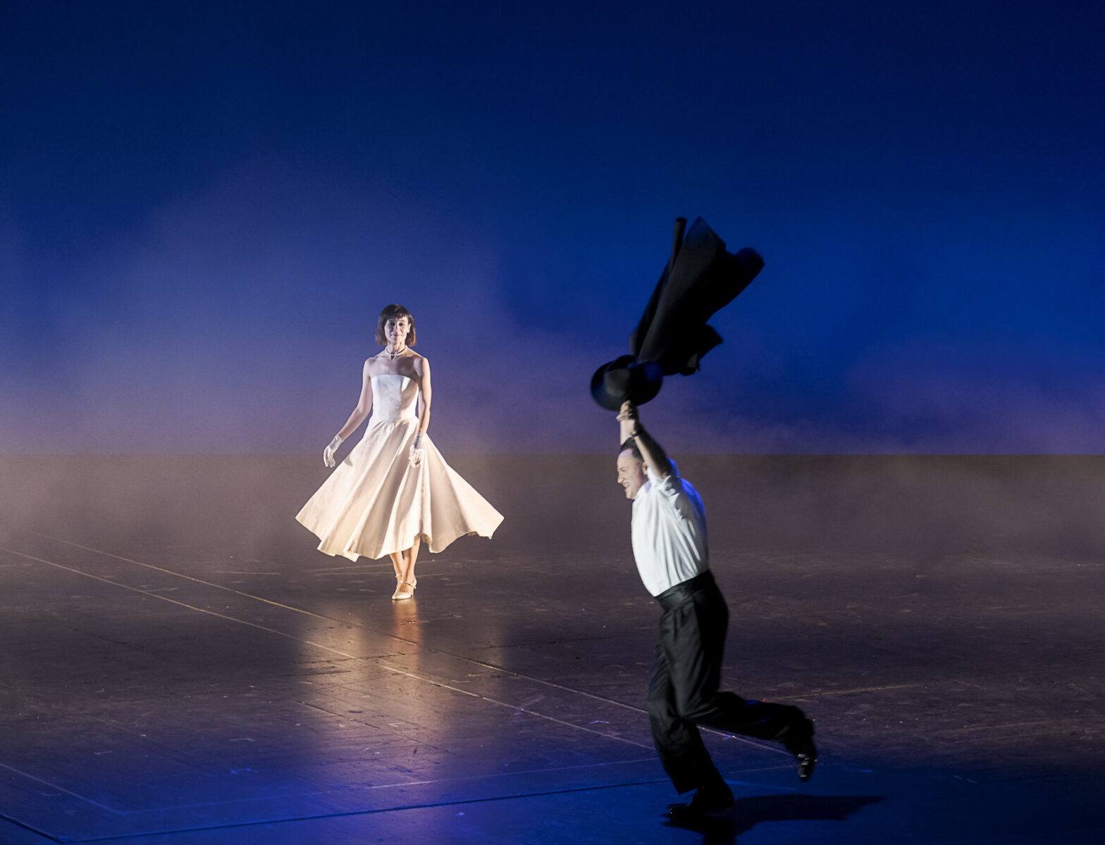 Nathalia Mateo (Nina), Michael Rotschopf (Steve Canfield) &copy; Werner Kmetisch