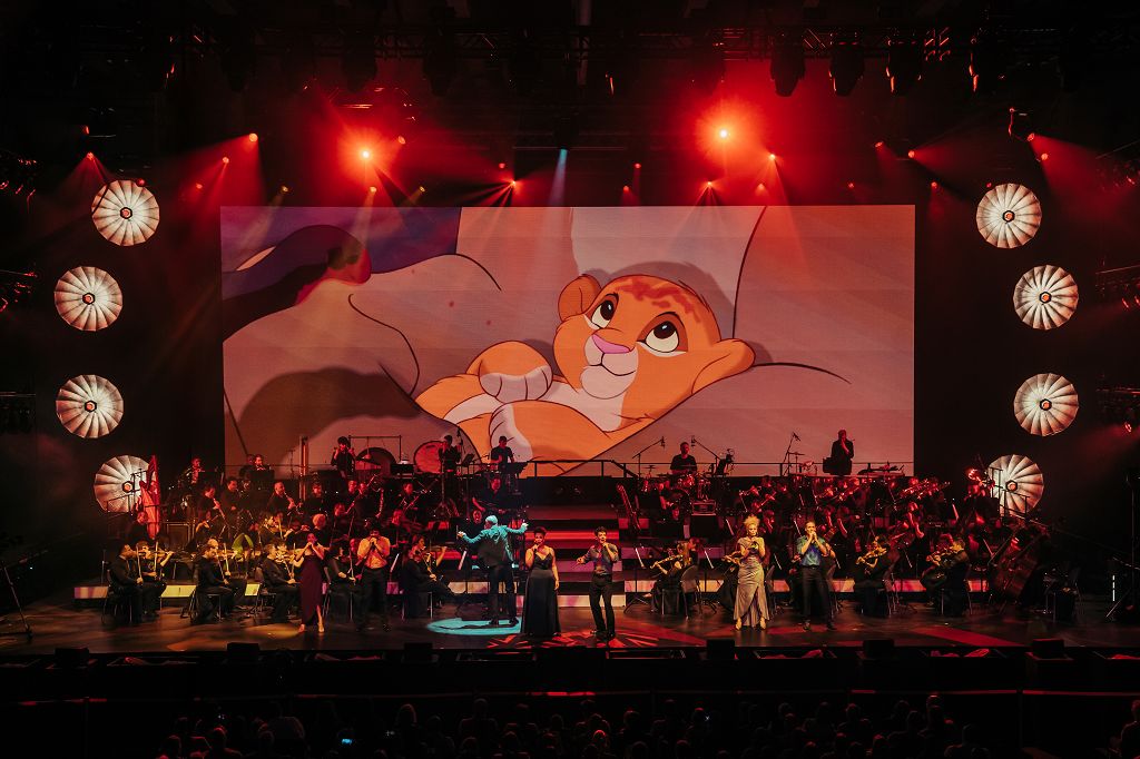 Abla Alaoui, Elindo Avastia, Cahsity Crisp, Gonzalos Campos López, Sabrina Weckerlin, Alexander Klaws © Patrick Schneiderwind