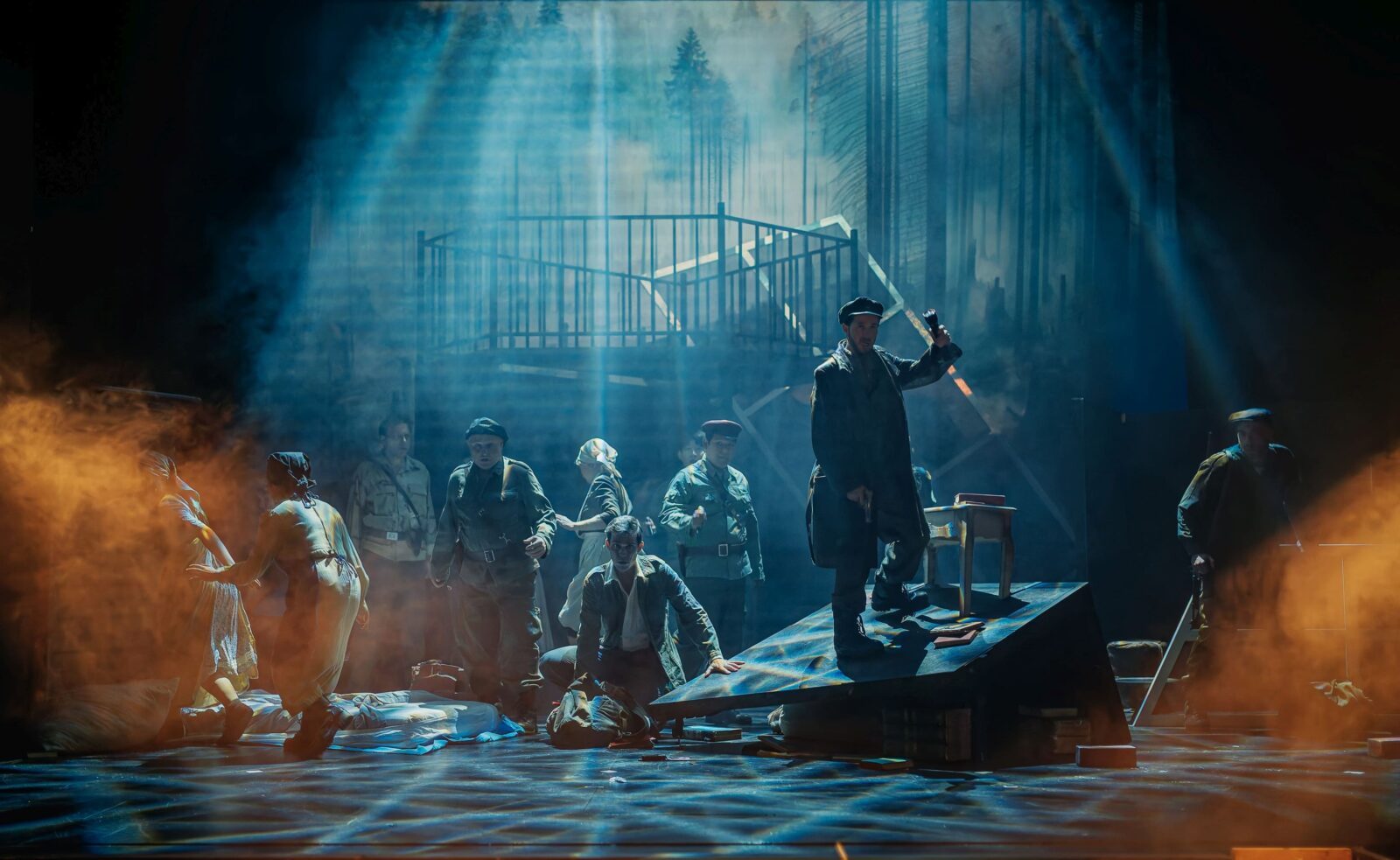 Ensemble "Doktor Schiwago" © Albrecht Holländer