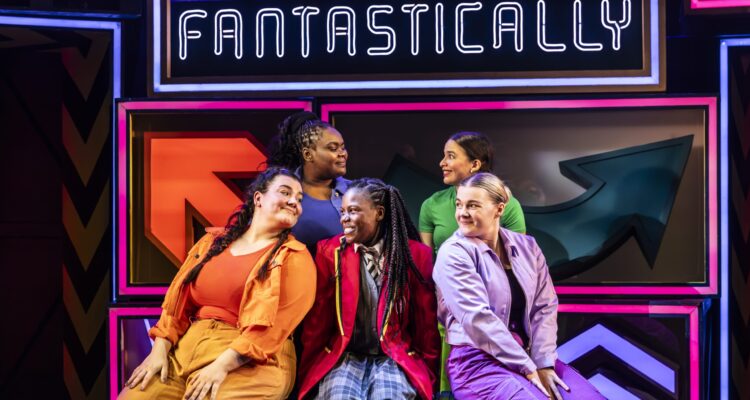 "Fantastically Great Women" Ensemble: Charlotte Jaconelli, Anelisa Lamola, Georgia Grant Anderson, Elena Breschi, Meg Hateley ©EllieKurttz