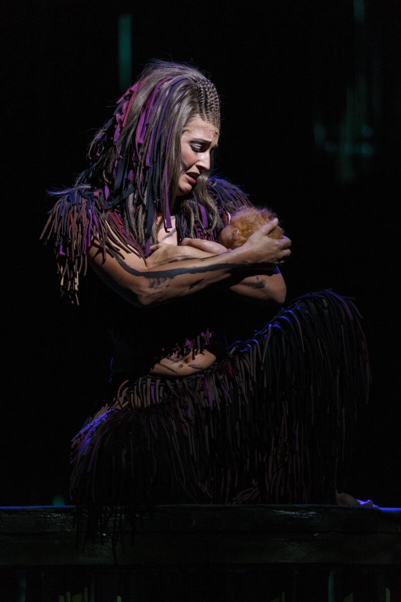 Melanie Ortner-Stassen als Kala in "Tarzan" © Stage Entertainment