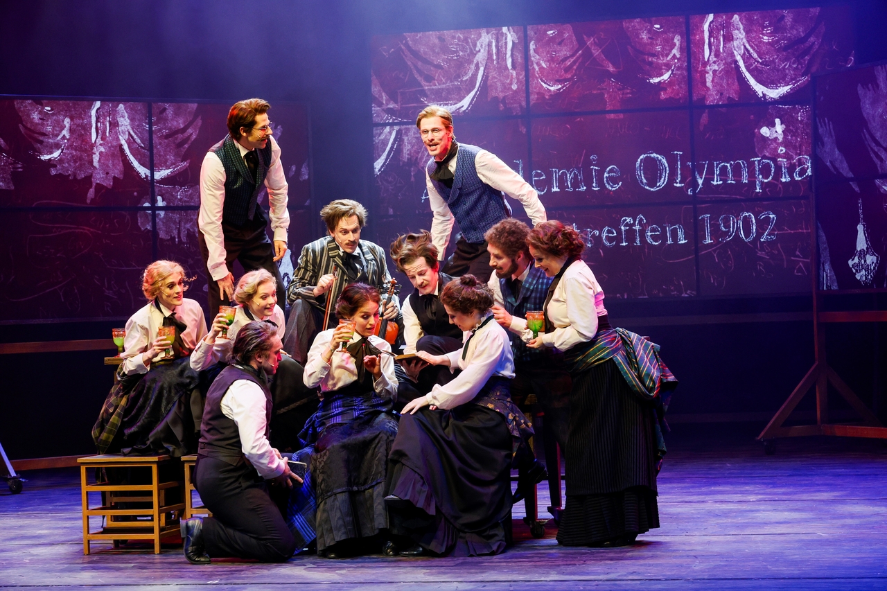 Ensemble © Donato Caspari