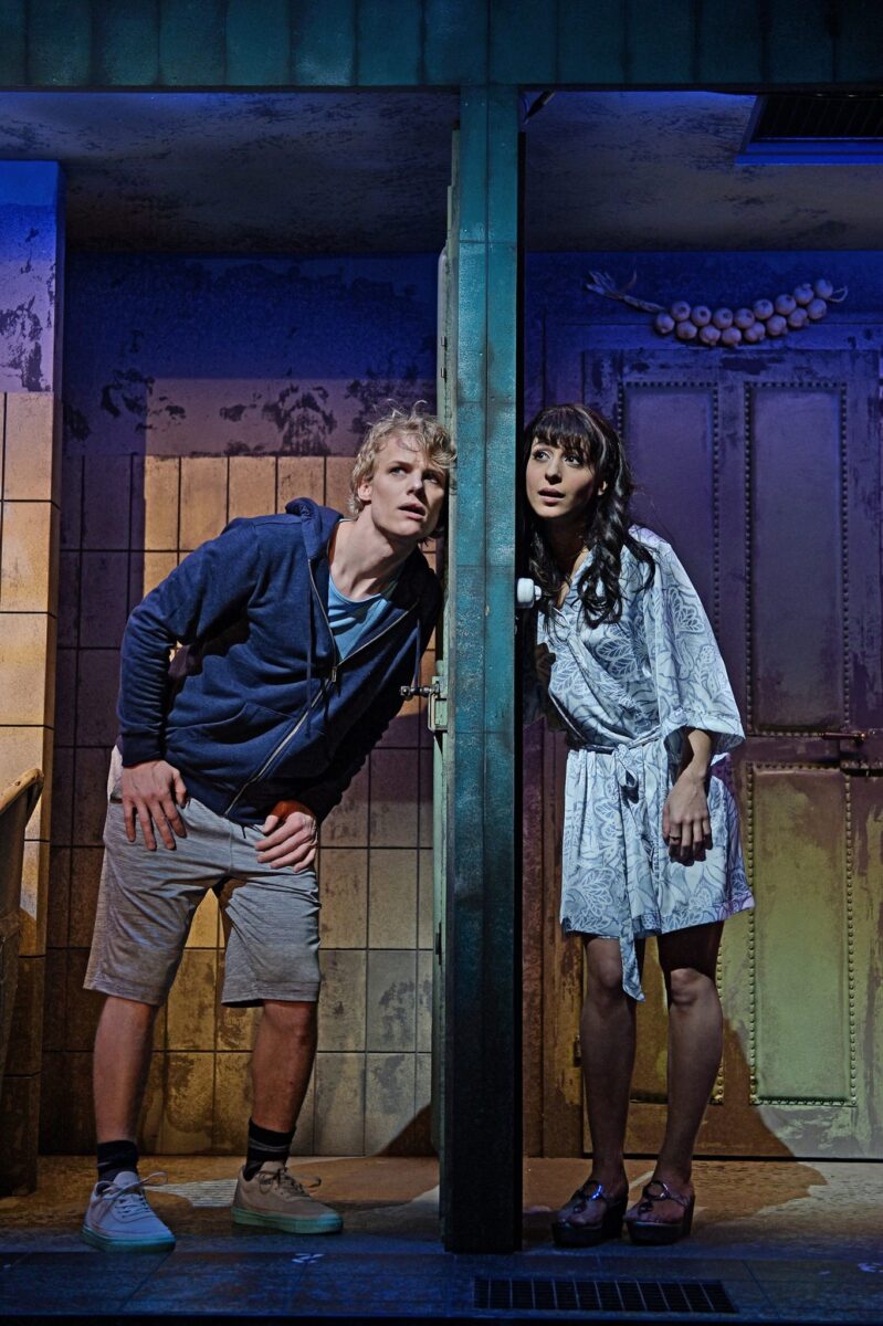 Mercedesz Csampai in der Sankt Gallener Neuinszenierung von "Tanz der Vampire" als Sarah © Andreas J. Etter