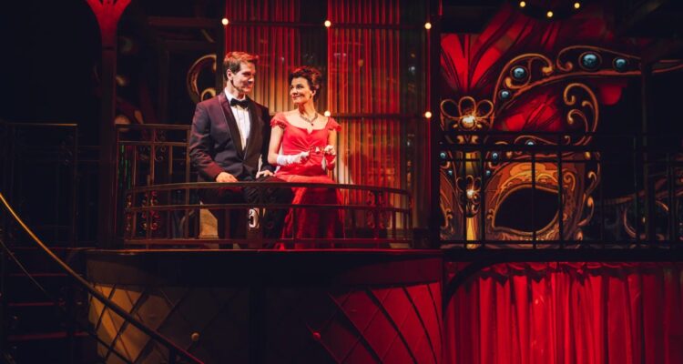 Mathias Edenborn (Edward) und Shanna Slaap (Vivian) © Dominik Flohr