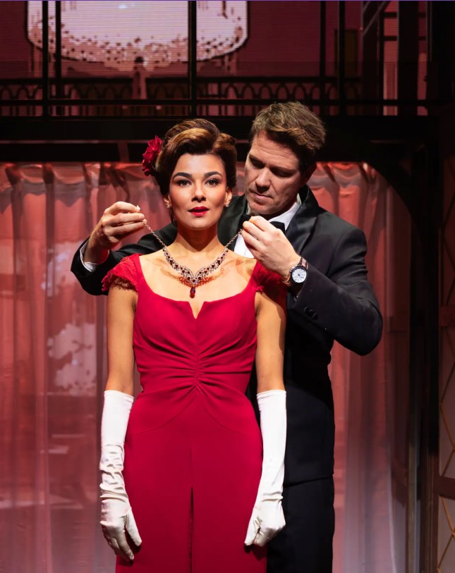 Mathias Edenborn (Edward) und Shanna Slaap (Vivian) © Dominik Flohr