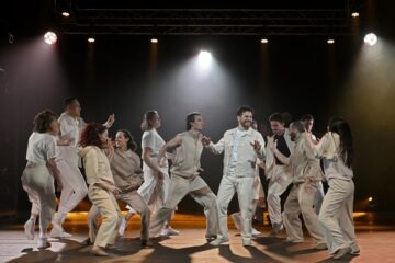 Santiago Bürgi (Jesus von Nazareth), Ensemble © Jochen Klenk