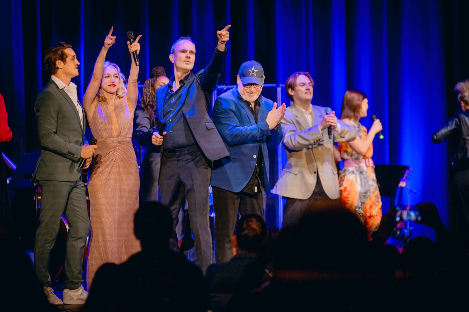 Fabio Diso, Katharina Gorgi, Ana Milva Gomes (im Hintergrund), Thomas Borchert, Frank Wildhorn, Max Mausser, Lisa Antoni &copy; Serge Voss