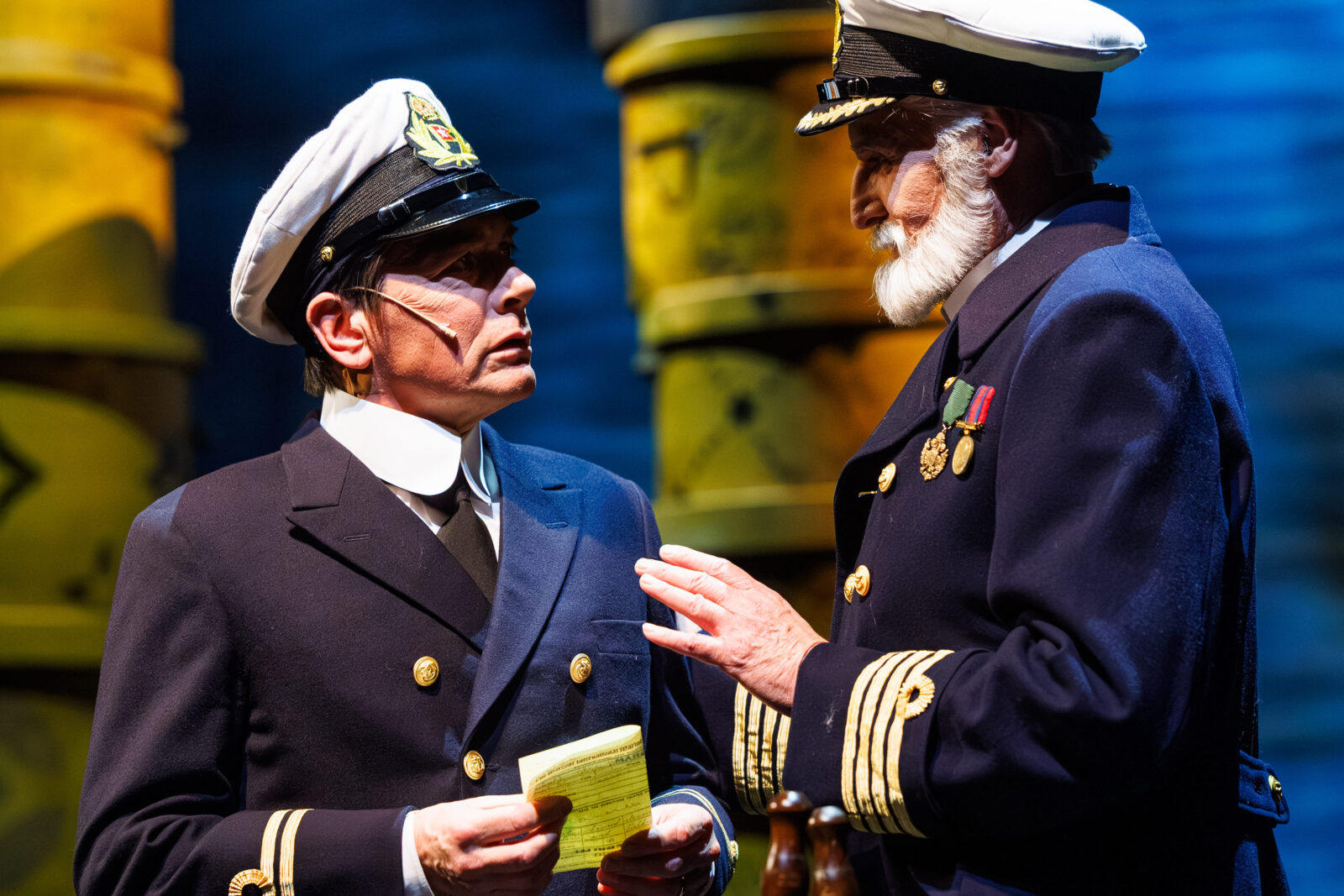 Guido Kleineidam (William Murdoch, 1. Offizier), Tobias Hieronimi (Captain E. J. Smith) © Tim Müller