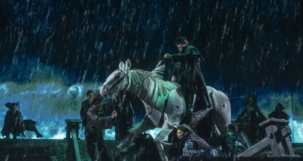 Sascha Kurth in "Der Schimmelreiter" &copy; Michael Werthmueller