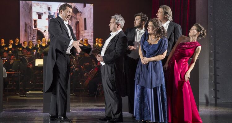 Michał Rudziński (Bass), Markus Gruber (Tenor), Andrii Chakov (Bariton), Stefanie Rhaue (Mezzosopran), Thilo Andersson (Tenor), Annina Olivia Battaglia (Sopran) © Harald Dietz