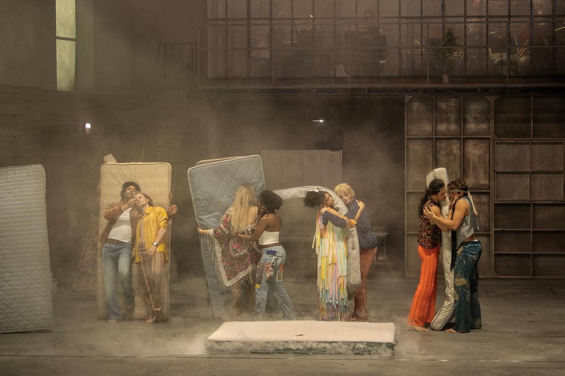 Daniel Dodd-Ellis, Maciej Pawlak (Claude Bukowski), Lucía Bernardas Cavallini, Ivy Quainoo (Dionne), Masengu Kanyinda, Nico Hartwig (Woof), Felipe Ramos, Lionel von Lawrence © Edyta Dufaj