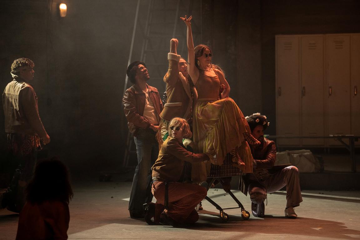 Lionel von Lawrence, Daniel Dodd-Ellis, Steffen Gerstle, Nico Hartwig, Pia Wäbs, Zakaria Fleury (Crissy) © Edyta Dufaj