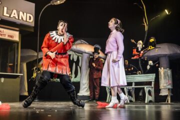 Elias Nagel, Stella Hanheide, Patrick Hellenbrand, Band © Landestheater Detmold/Jochen Quast