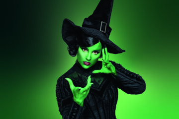 Laura Panzeri (Elphaba) &copy; Lalo Jodlbauer