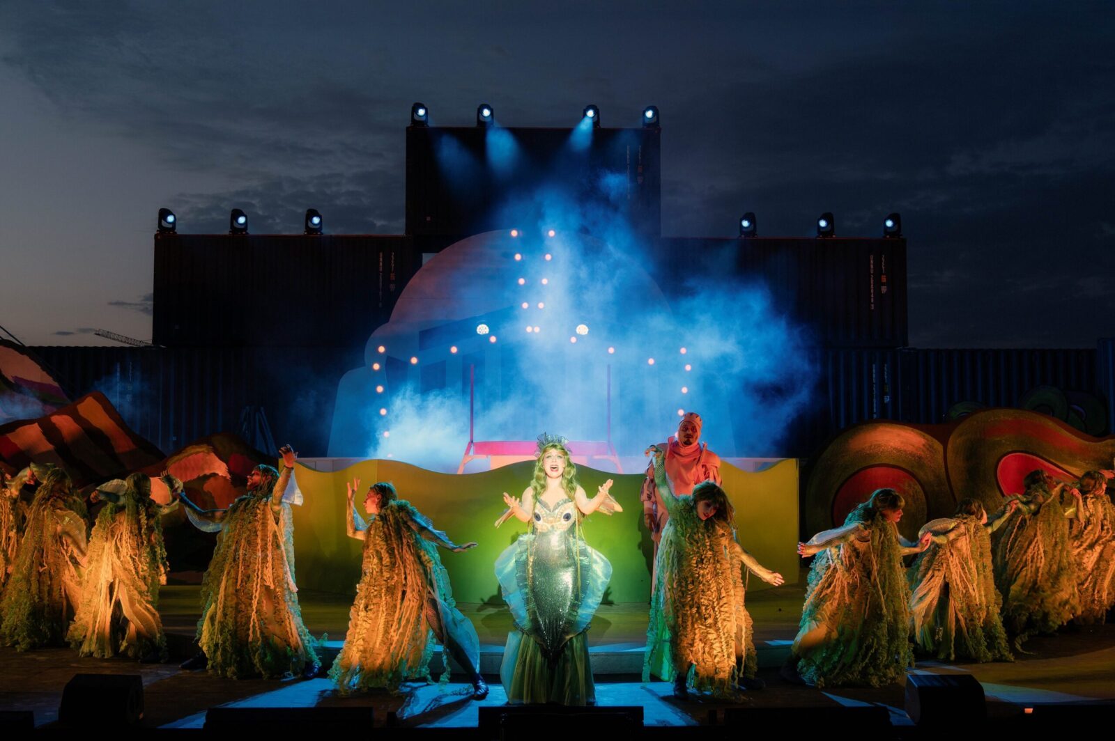 Katja Berg (Fee aus dem See), Ensemble &copy; Jan-Pieter Fuhr