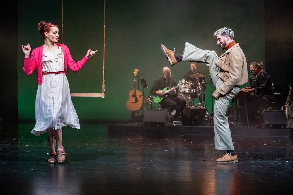 Anna Steinhardt (Magdalena (Leni) Schneider), Leo Goldberg (Hans), Band © Tobias Kromke