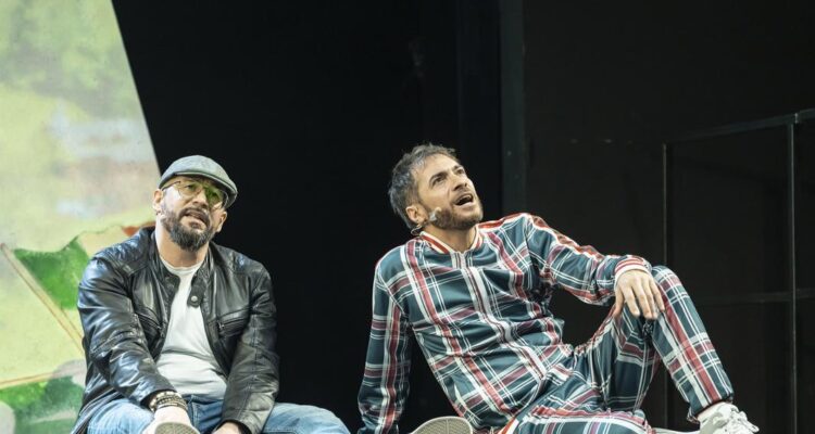 Rocky Verardo (Rocky), Arcangelo Vigneri (Gianni) © Peter Litvai