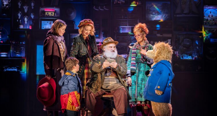 Company &copy; Johan Persson