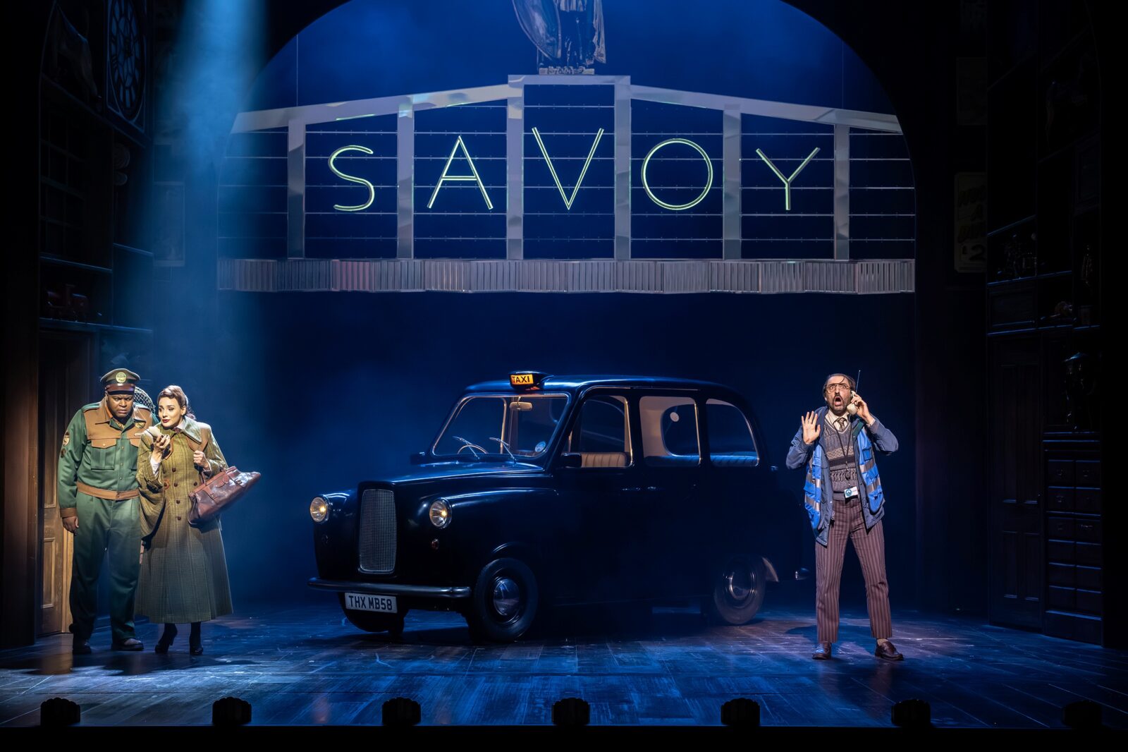 Tarinn Callender (Grant), Vicotria Hamilton-Barrit (Millicent Clyde), Tom Edden (Mr Curry) &copy; Johan Persson
