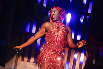 Tosh Wanogho-Maud als Lola © Pamela Raith