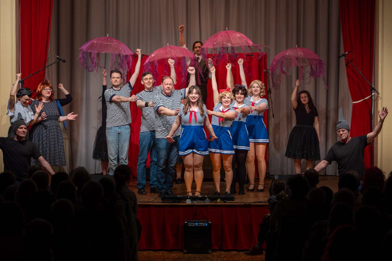 Ensemble von "Curtains" &copy; Stage Miracle e.V.