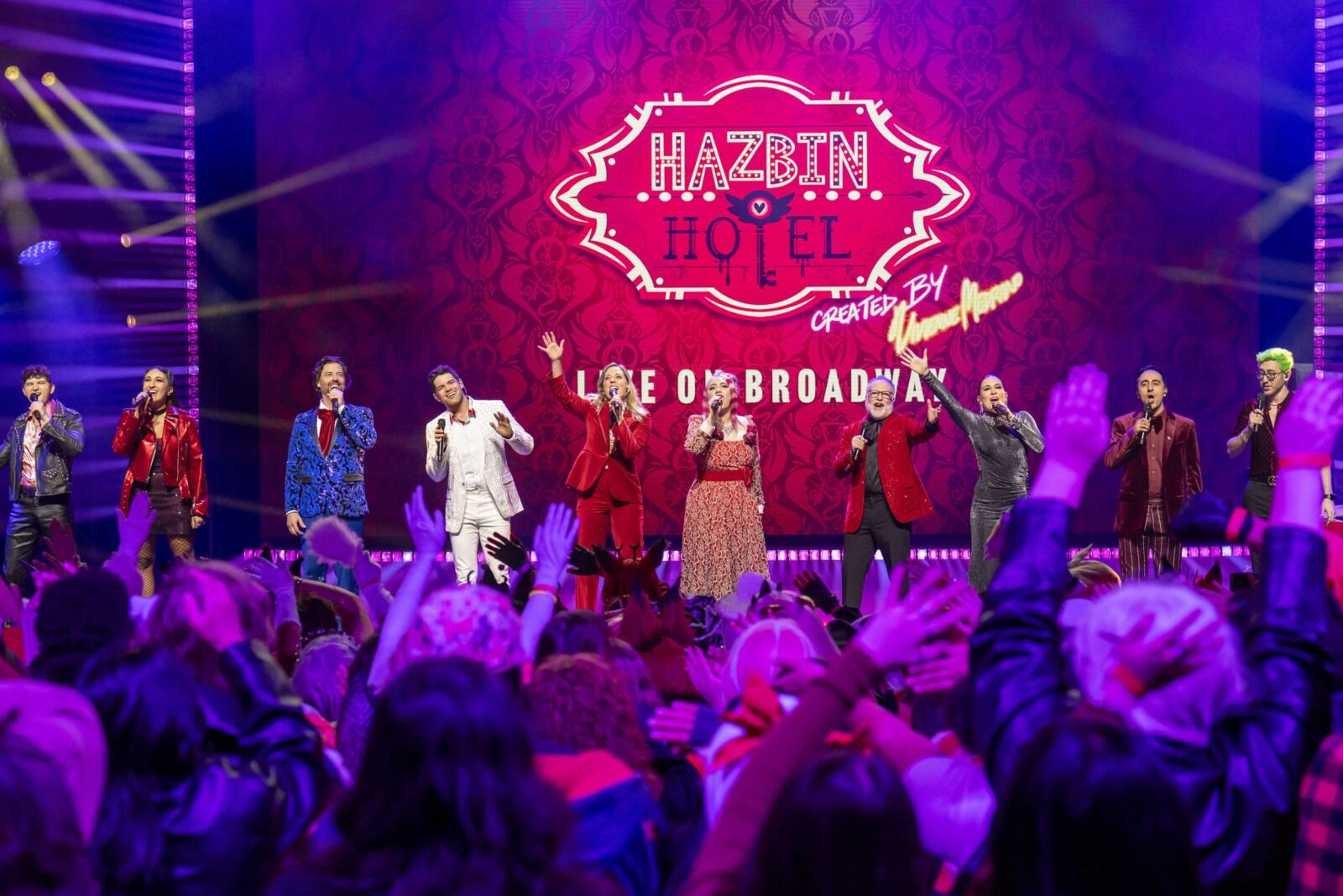 © Amazon Content Services LLC - Zach Dilgard