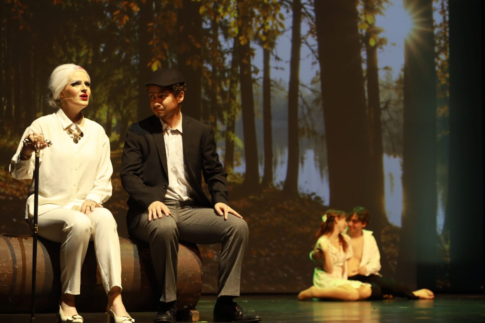 Ronja Gropp (Claire), Michel Ruchti (Alfred) &copy; Annalena Wolfgang