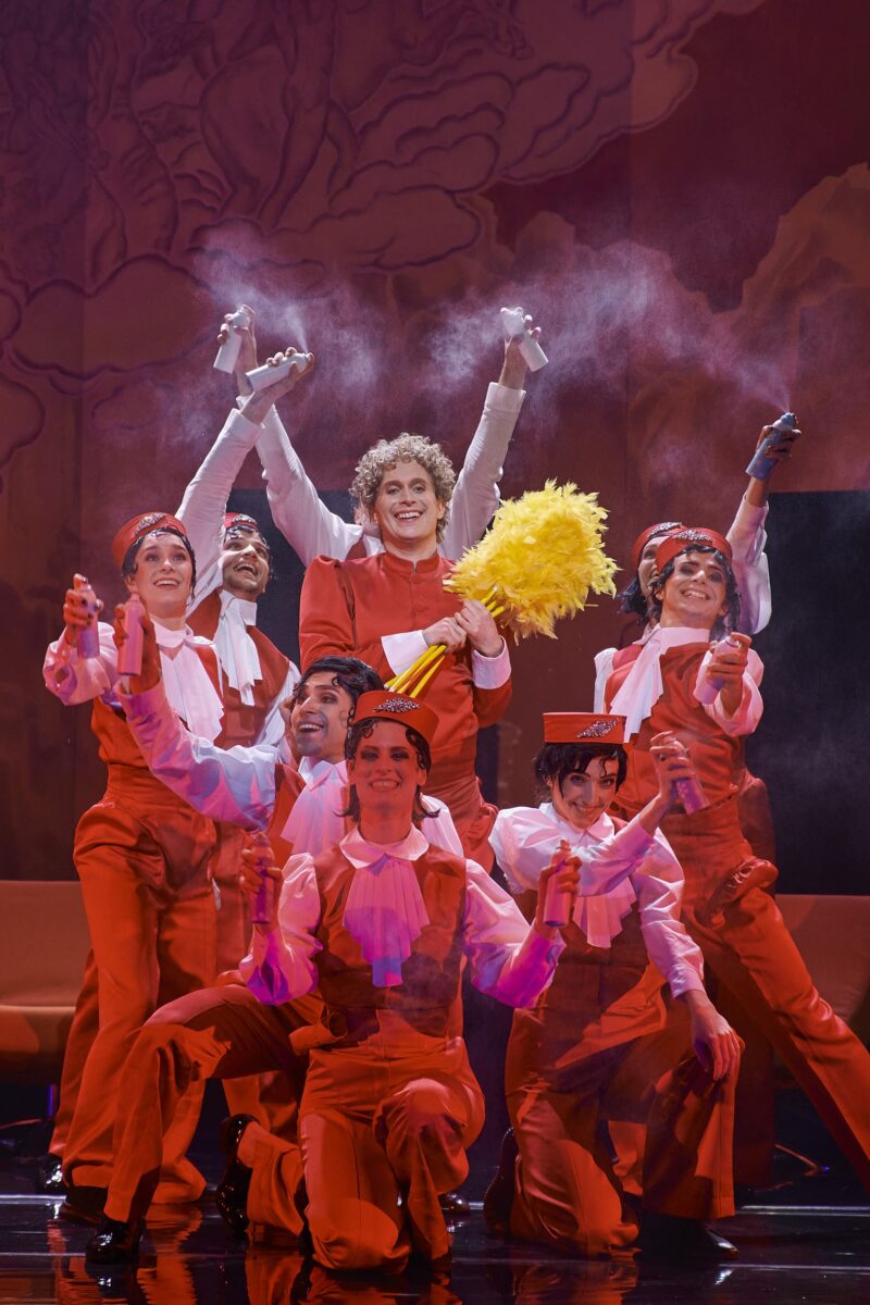 Matthias Störmer, Tanzensemble &copy; Björn Hickmann