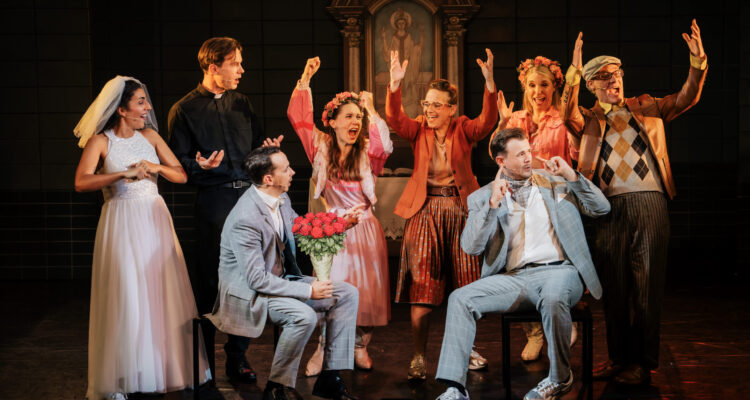 Sharon Rupa (Kathy), Markus Schneider (Elmar), Max Lochmüller (Mattes), Jana Band (Meike) , Vera Bolten (Moni), Florian Sigmund (Schwaadlappe), Nadine Kühn (Jenny), Daniel Berger (Taxifahrer) &copy; Blickauslöser