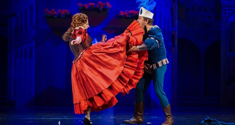 Astrid Vosberg, Darius Merstein-MacLeod, © Pfalztheater Kaiserslautern/Andreas Etter