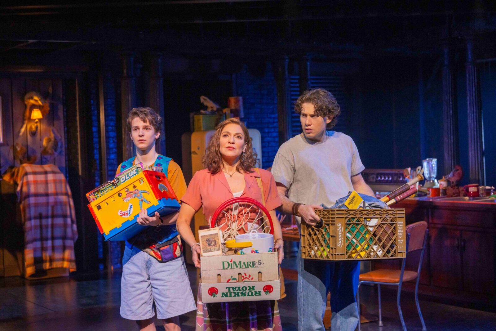 Benjamin Pajak (Sam Emerson), Shoshana Bean (Lucy), LJ Benet (Michael) © Matthew Murphy